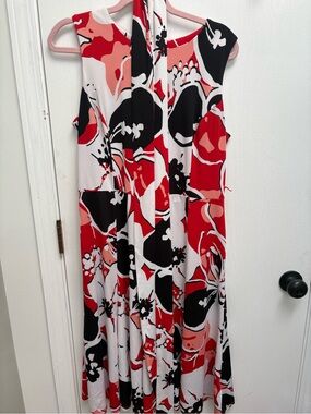 Shelby & Palmer Red, Black & White Floral Maxi Dress